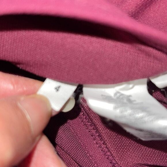 Bleu Rod Beattie Womens Don't Mesh With Me Halter Swimsuit Pomegranate Size 4‎ - Picture 9 of 10